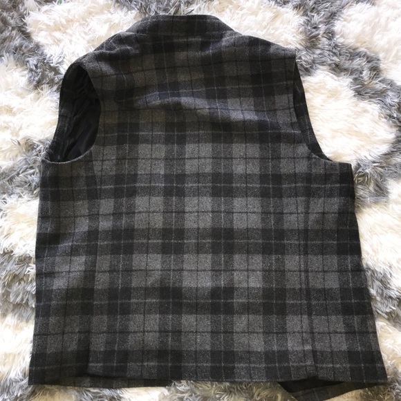 Vintage looking Numero Uno Wool Checkered Vest - Picture 3 of 3